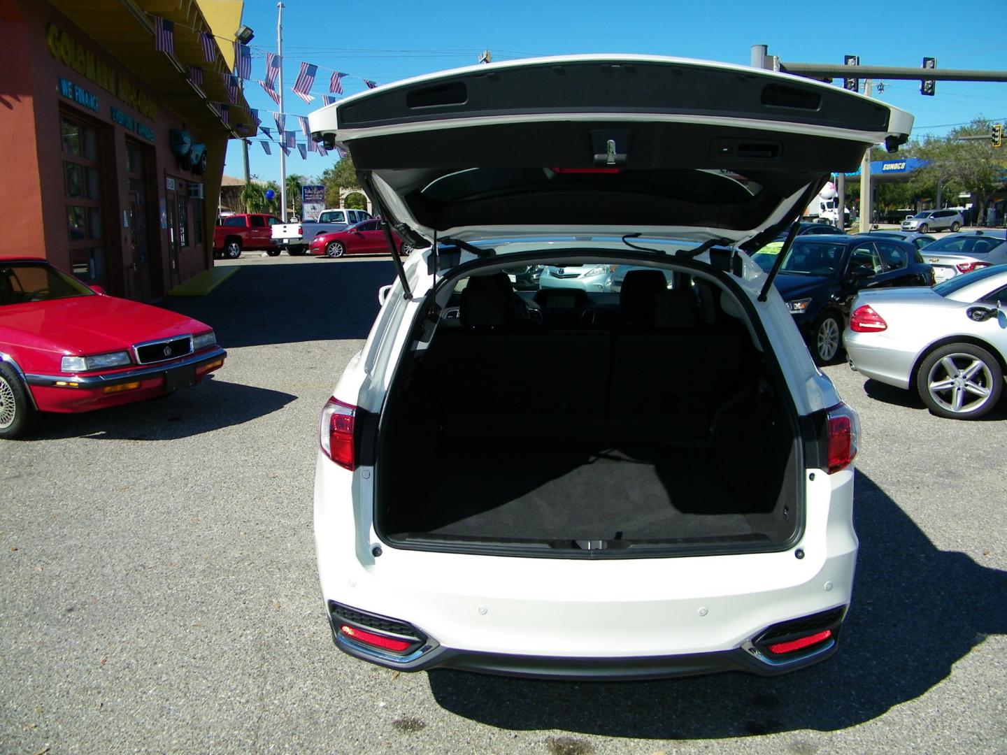 2017 Acura RDX 6-Spd AT AWD w/Advance Package (5J8TB4H76HL) with an 2.3L L4 DOHC 16V engine, 6A transmission, located at 4000 Bee Ridge Road, Sarasota, FL, 34233, (941) 926-0300, 27.298664, -82.489151 - Photo#12